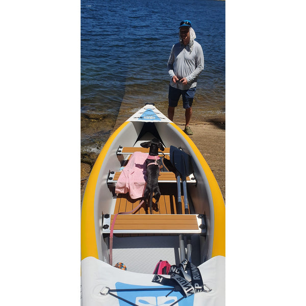 Air_Canoe_with_dog_on_boat_ramp